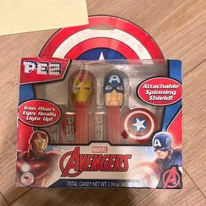 Marvel Avengers PEZ Dispenser Set with Spinning Shield